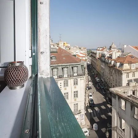 The Canary - Spacious At Downtown With Views Lisbona